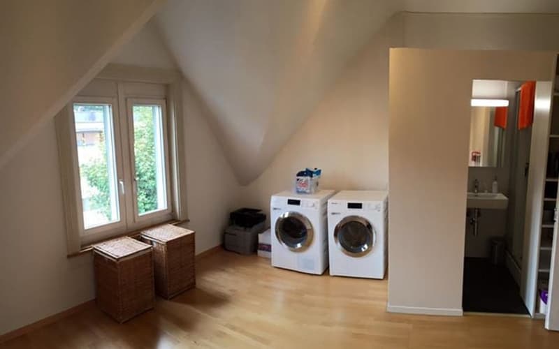 Appartement de 5,5 pièces sous les toits dans une maison d'habitation historique (5)