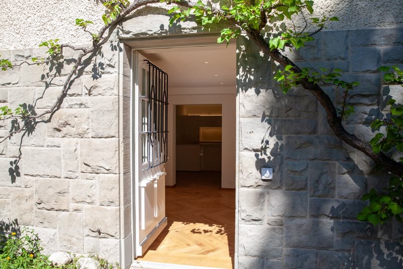 Erstvermietung: Repräsentative 3 ½-Zimmerwohnung mit eigenem Garten in historischer Zürichbergvilla (2)