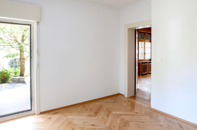 Stilvolles Wohnen mit privatem Garten am Zürichberg (21)