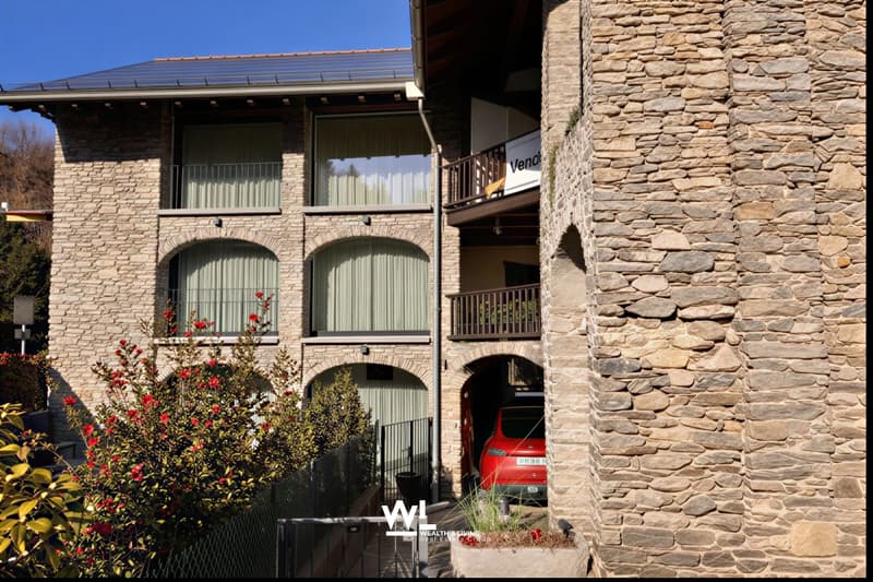 5-Zimmer-Reihenhaus mit Tessiner- Charme an ruhiger Lage in Losone (3)
