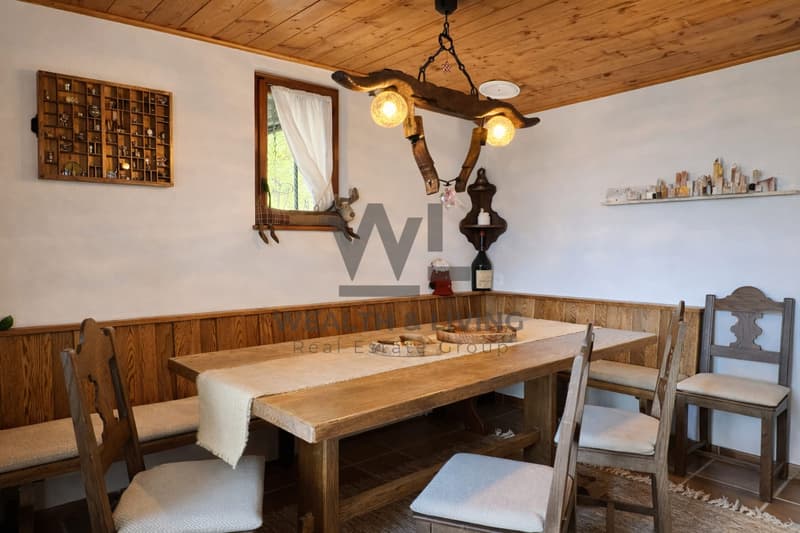 Chalet con terreno edificabile di 1387 m² e garage (7)