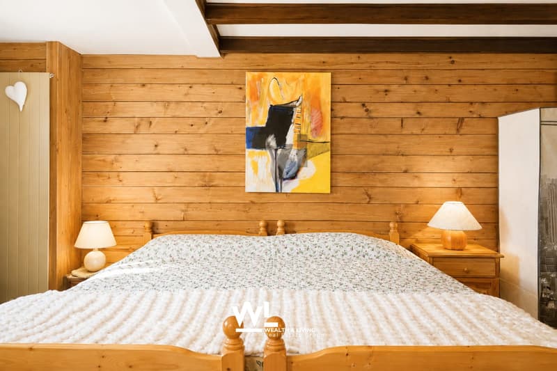 Chalet mit grosszügigem Umschwung in Cardada (8)