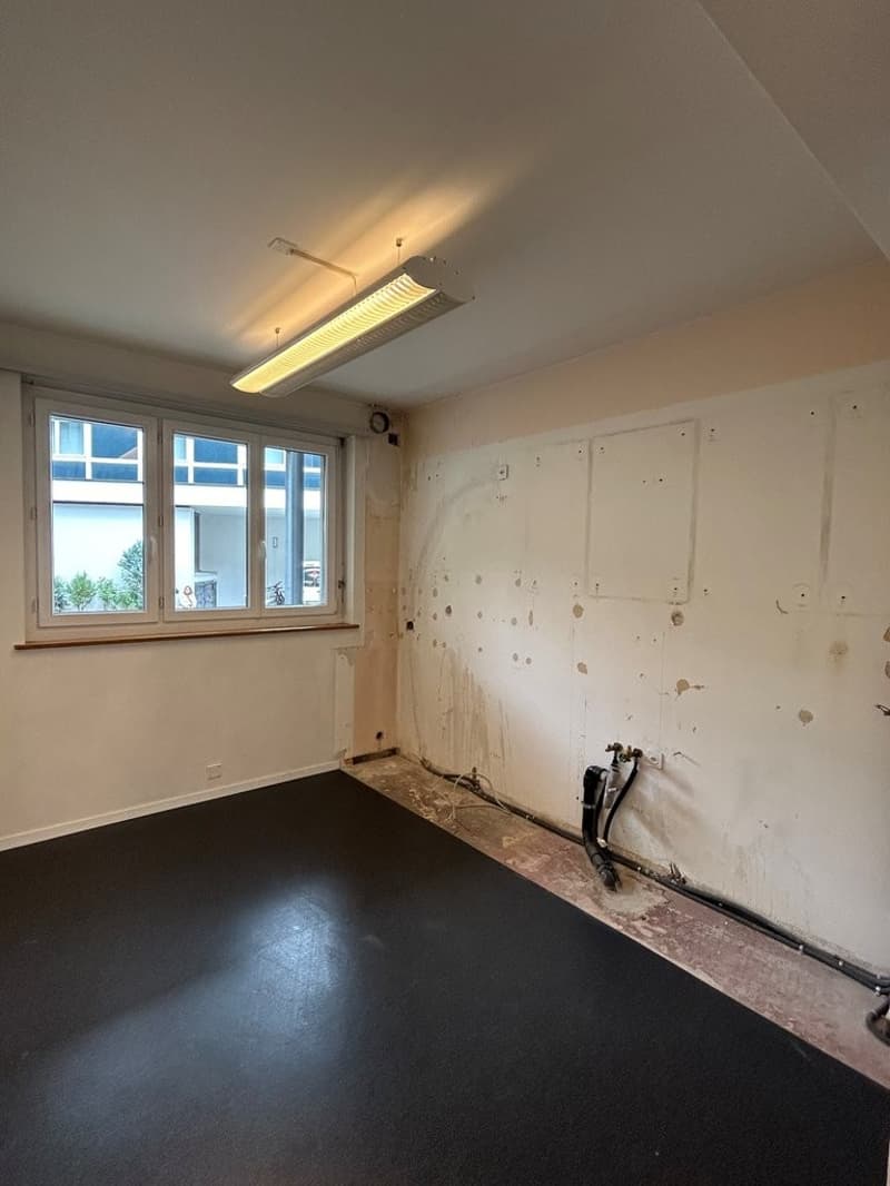 Zimmer rechts / Küche