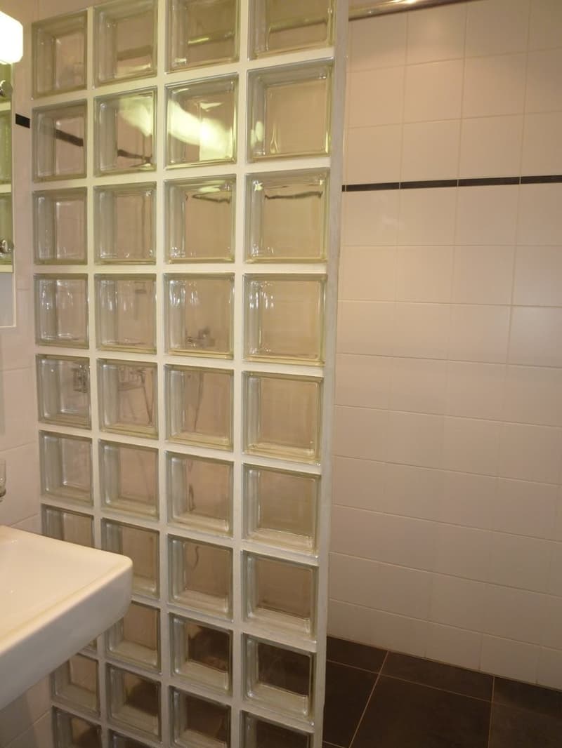 Salle de douche.JPG