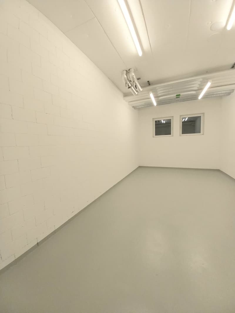 Lagerraum 1. UG mit Lift