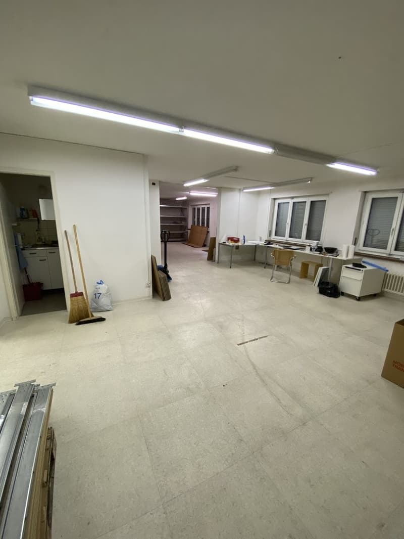 Büro EG
