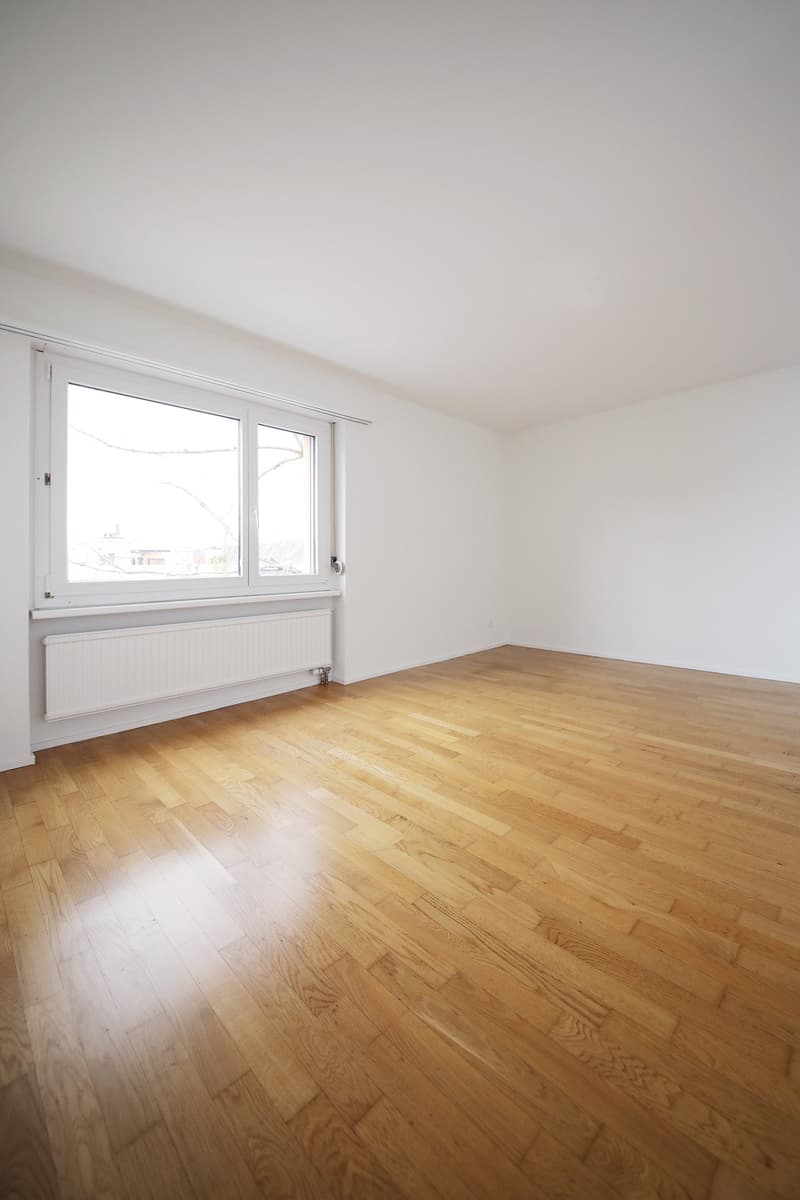 Spacious 5 1/2-room apartment on the 3rd floor with 2 balconies in a quiet location (6)