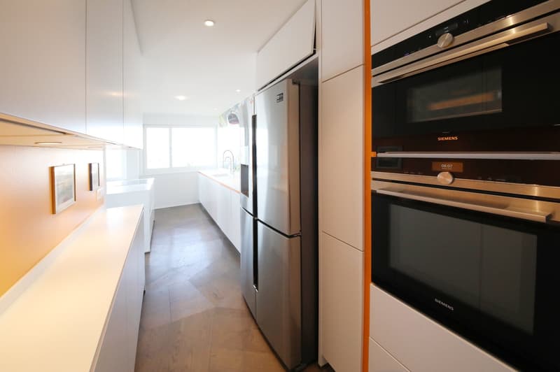 Objet de prédilection - appartement 5 1/2 pièces avec terrasse et vue imprenable sur Zurich, lac et montagnes (6)