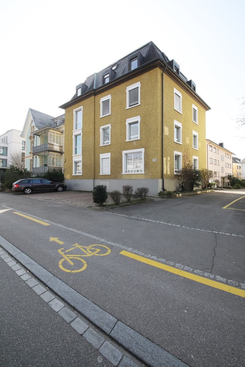 Well-maintained 3 1/2-room apartment (103 m2), in the heart of district 7 (13)