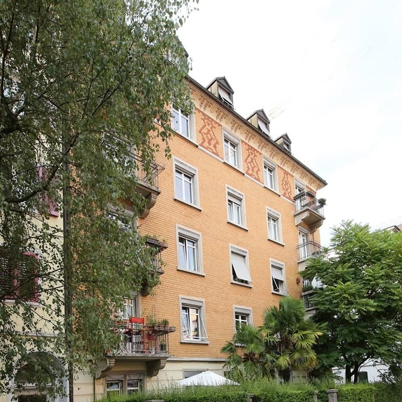 Charming 3.5-room apartment / old building with 2 balconies, quiet location, Wiedikon (15)