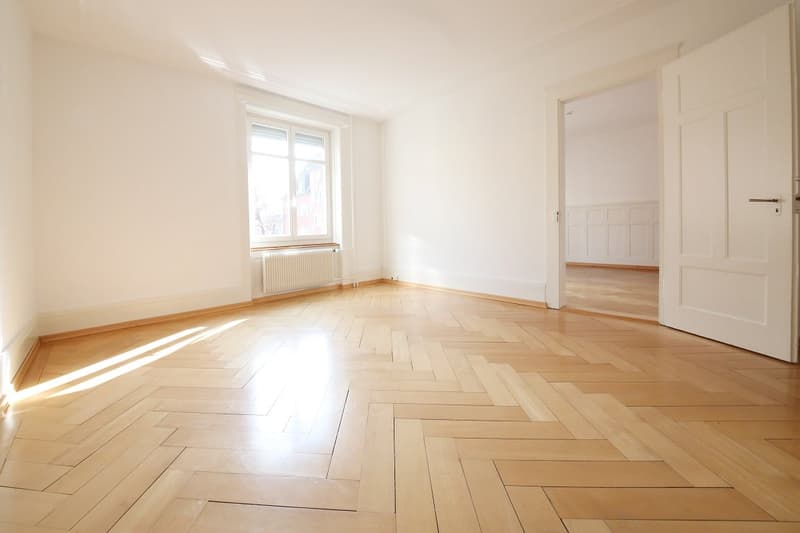 Charming 3.5-room apartment / old building with 2 balconies, quiet location, Wiedikon (2)