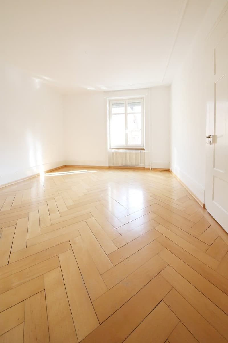 Charming 3.5-room apartment / old building with 2 balconies, quiet location, Wiedikon (5)