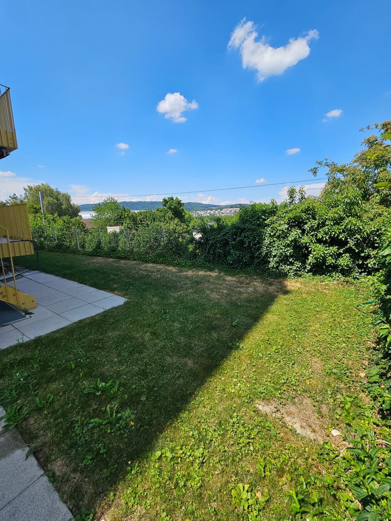 Exclusive 4.5-room apartment with garden seating and panoramic views (12)
