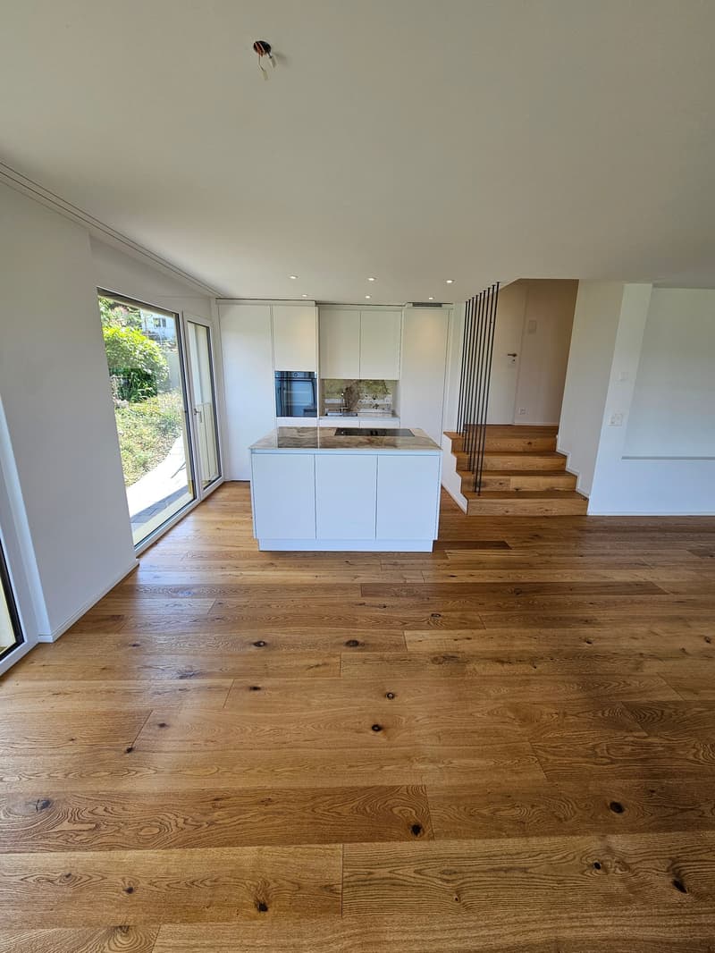 Exclusive 4.5-room apartment with garden seating and panoramic views (3)