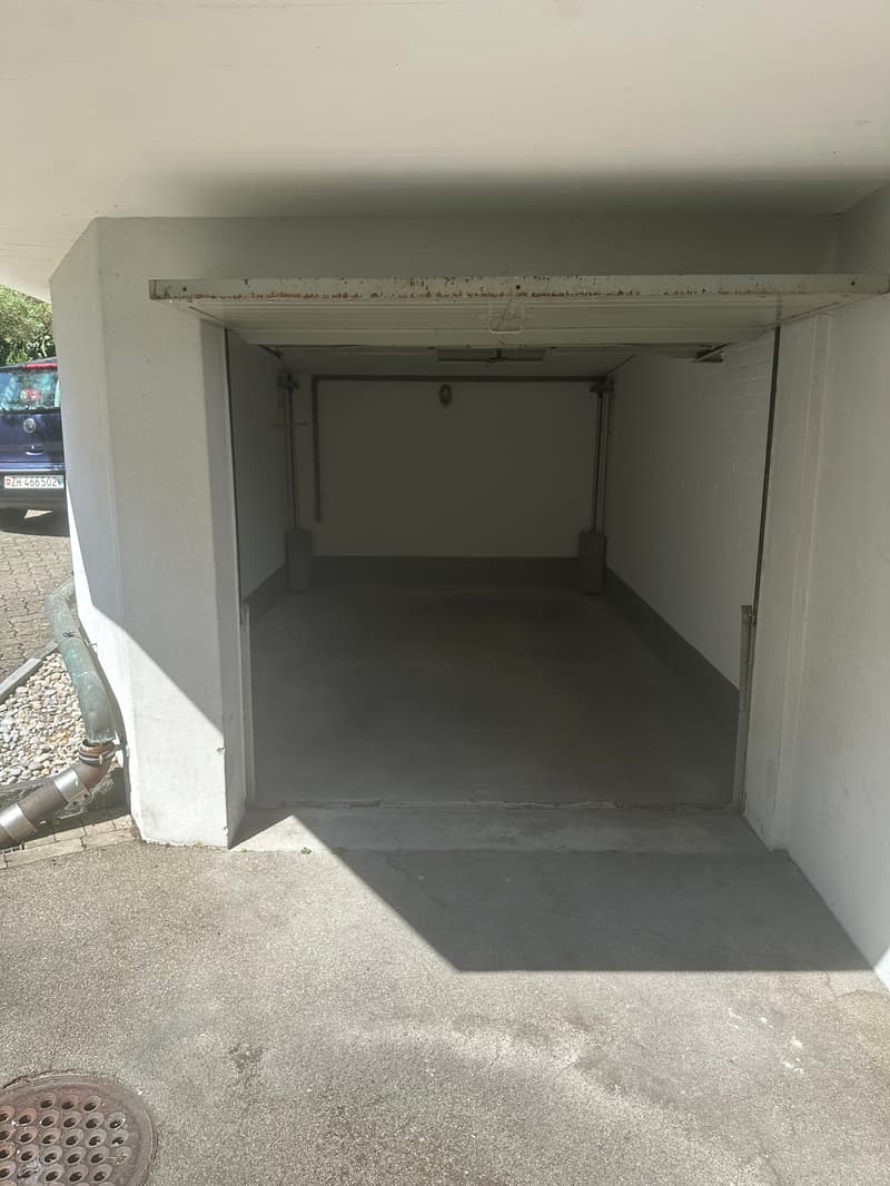 Garagenbox nahe Limmatplatz (2)