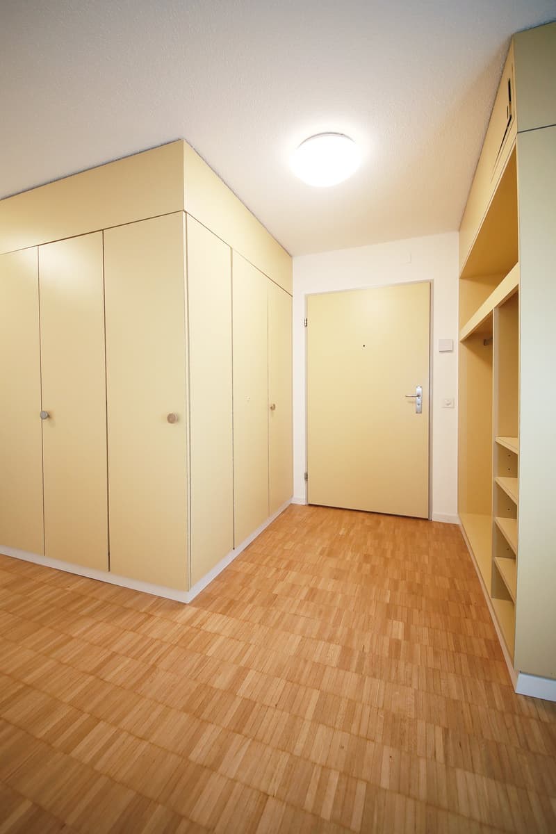 Gepflegte 3.5-Zimmer-Wohnung, 78 m2, im 1. OG, an ruhiger Lage, Kreis 3 (8)
