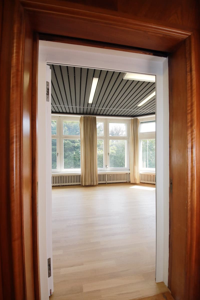 Erstvermietung - elegantes Zimmer in Villa, an bester Lage im Kreis 7 (3)