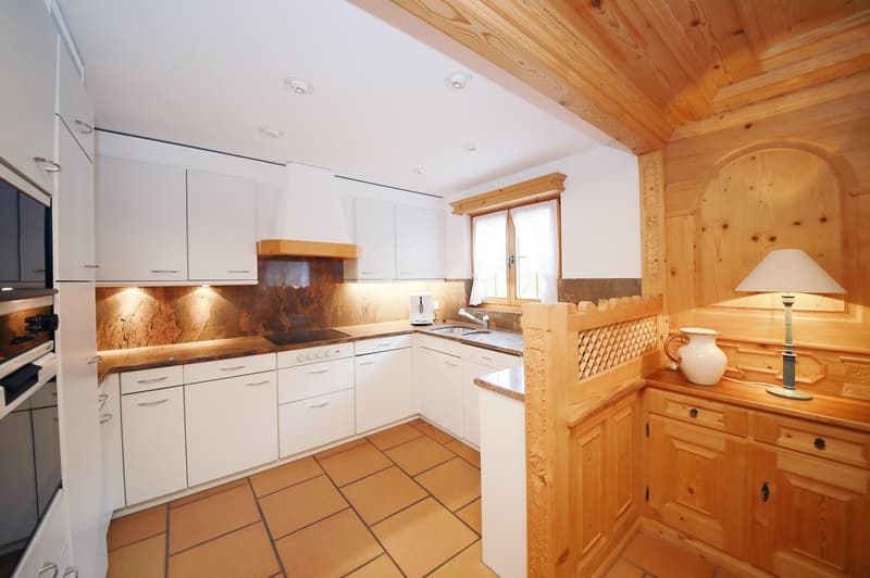 3.5-Zimmer-Top-Wohnung (115 m2) in charmantem Chalet mit Sauna - Klosters Platz (13)