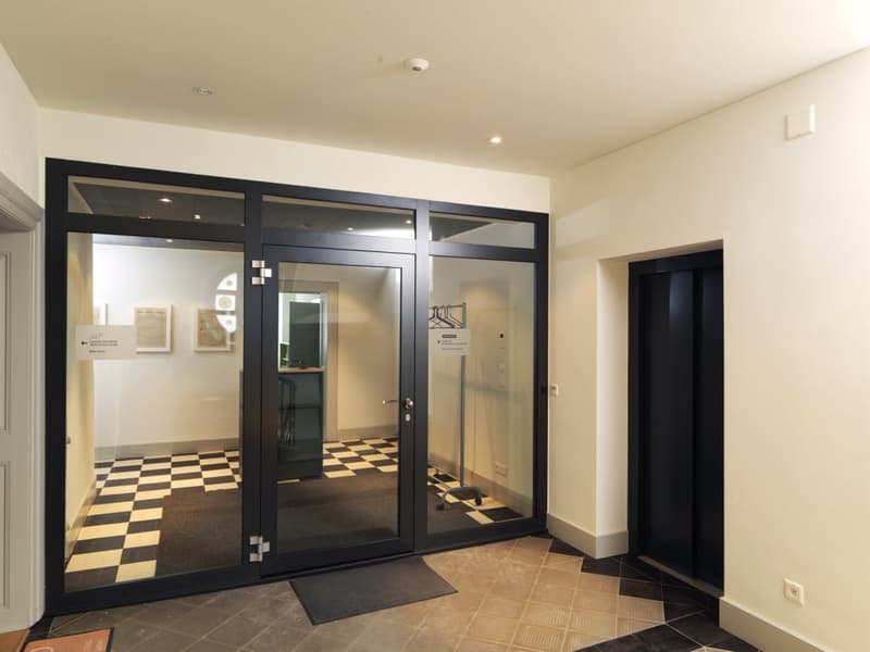 Grosses helles Büro im Zentrum von Aarau (6)