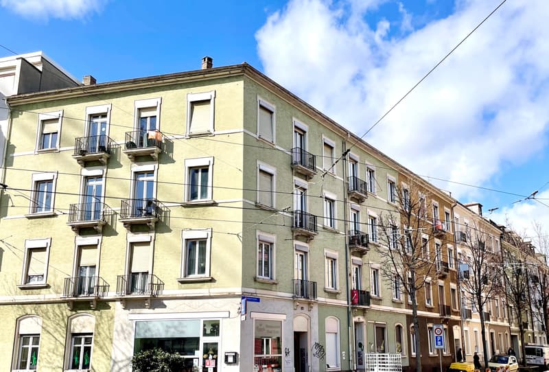Near Musical Theater - Old building apartment near public transport (1)