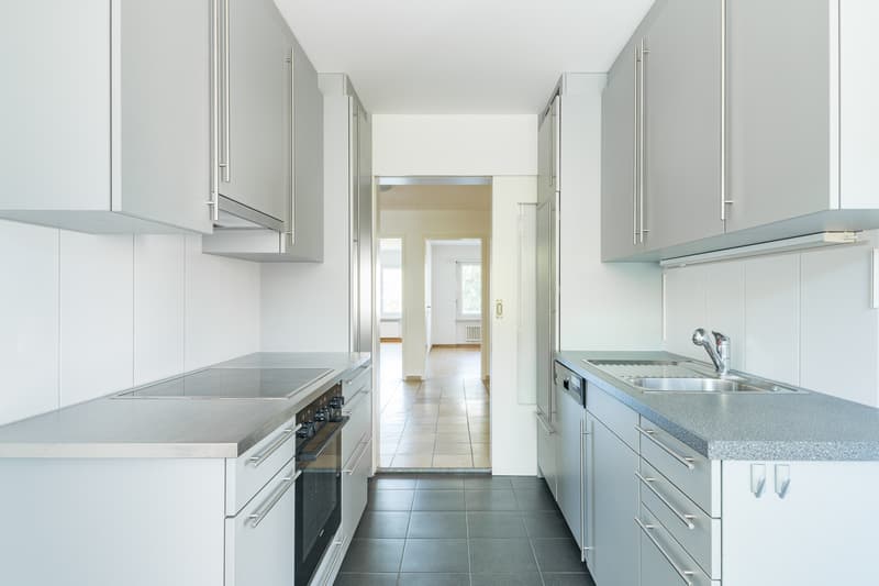 Grosse 3.5-Zimmerwohnung ca. 84m2 - Ruhig - Nähe ÖV (5)
