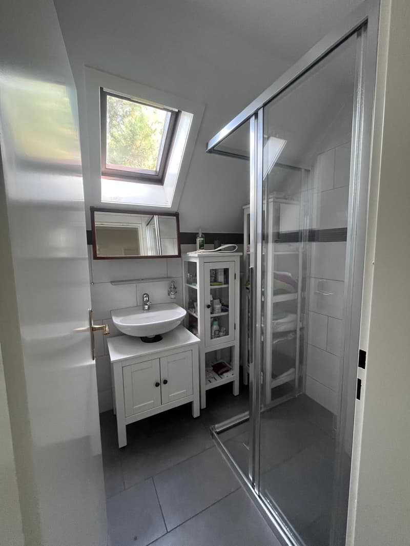 1st floor shower