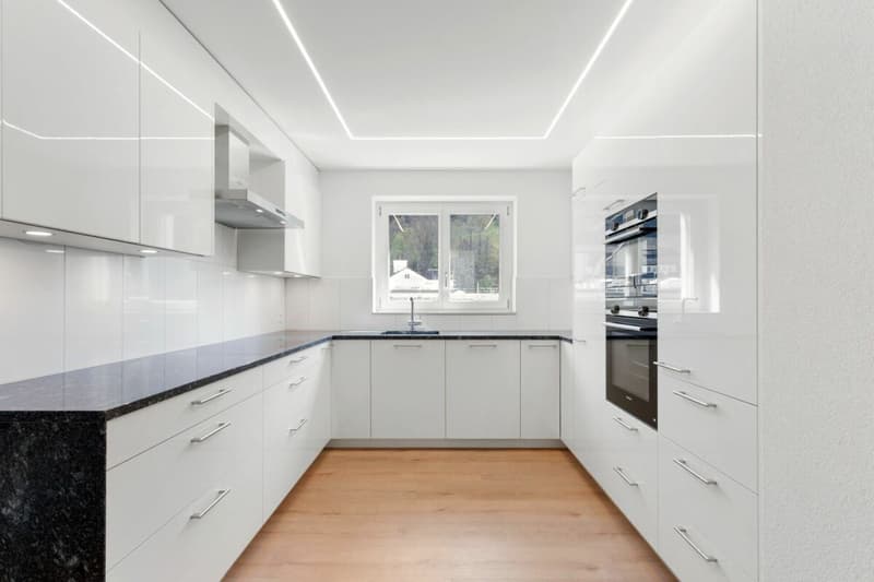 For sale on Bleichelistr. 5 in Bühler, near Teufen: 3.5 room first occupancy apartment with generous layout on the 1st floor. (5)