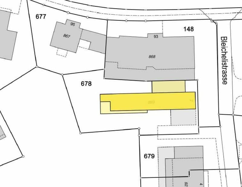 Zu verkaufen grosszügiges Terrassenhaus, 4.5 Zimmer, Länge 35 Meter. Am Bleicheliweg 2, 9055 Bühler bei Teufen, mit Weitsicht auf Wiese und Wald. Nur 2 Gehminuten bis Bahnhof ! (2)
