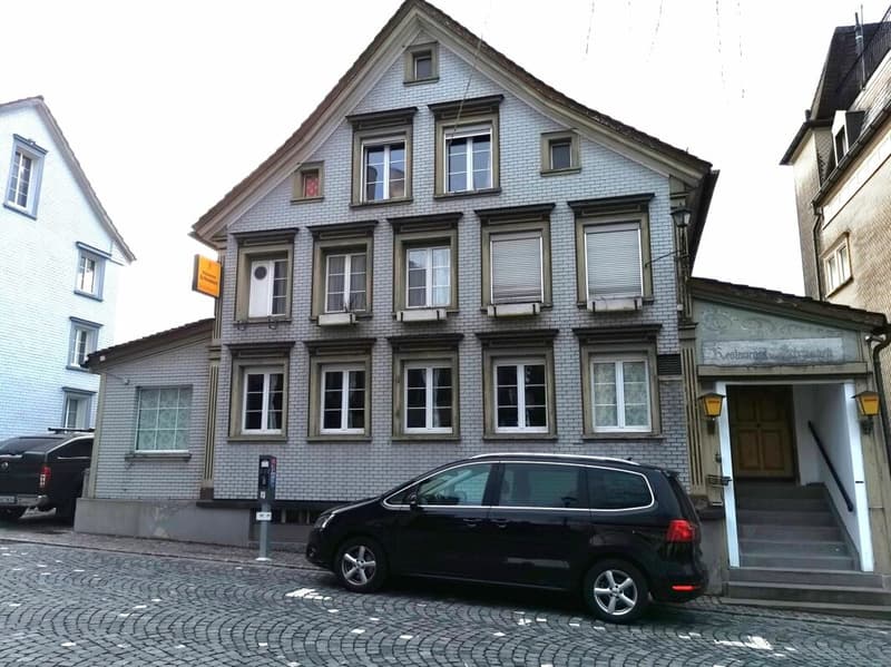 Zu verkaufen oder zu vermietenvoll vermietetes Wohnhaus mit Restaurant im Zentrum von Herisau ! (1)