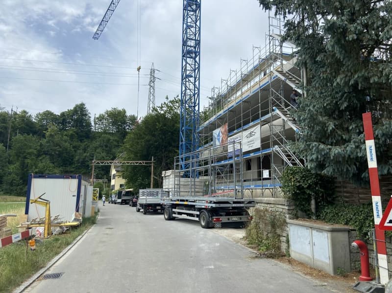 4 1/2-Zimmer-Wohnung im OG mit grossem Balkon (13)