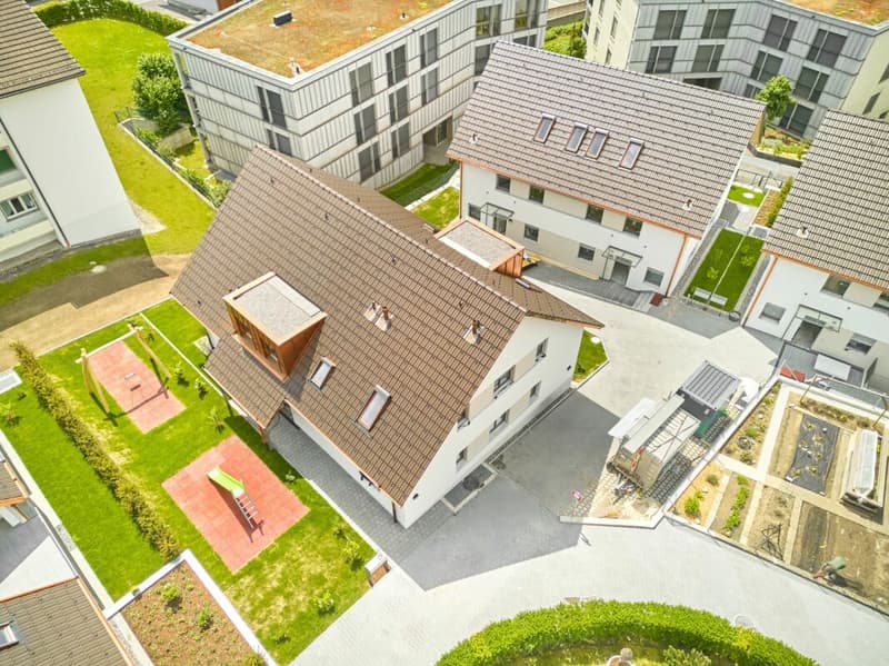 Casa a schiera 6 1/2 locali con terreno utilizzabile (7)