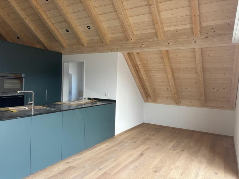 4 1/2-Zimmer-Wohnung im Dachgeschoss mit Balkon und Estrich (6)