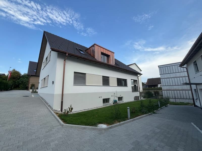 4 1/2-Zimmer-Wohnung im Dachgeschoss mit Balkon und Estrich (4)