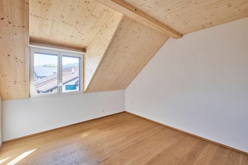 3.5-Zimmer-Dachwohnung mit geräumigem Estrich (14)