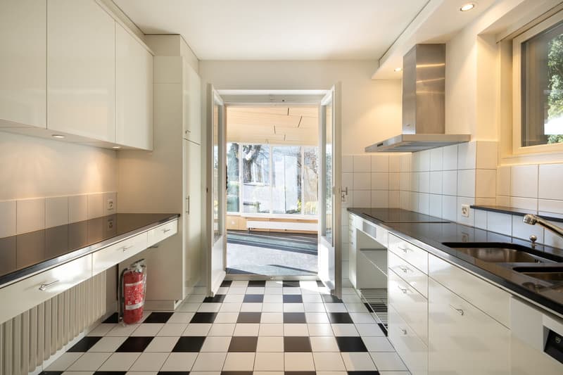 Detached single-family house with garden on Bruderholz (6)