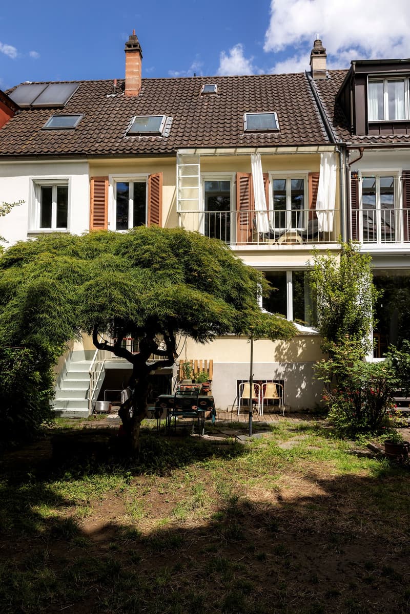 Well-maintained single-family house with garden in the Basler Neubadquartier (2)