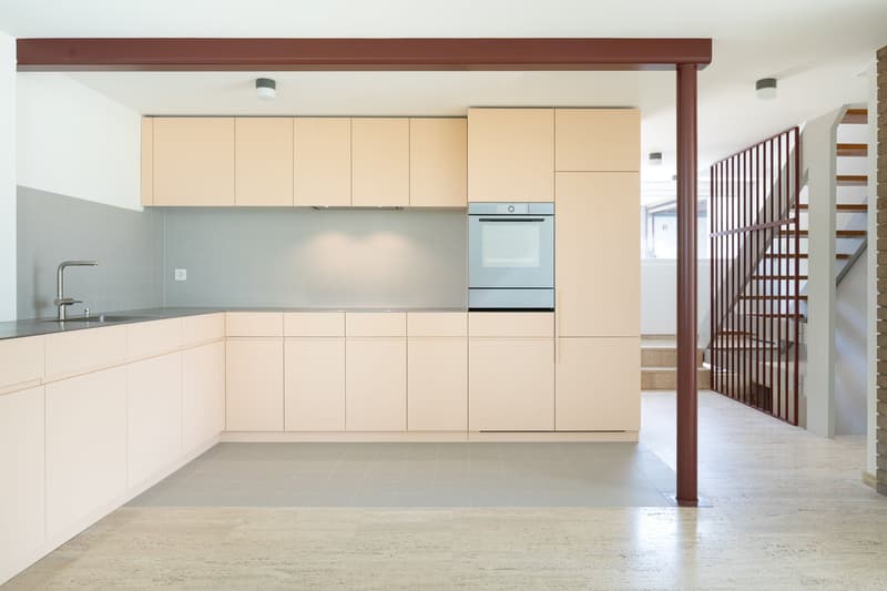 Casa unifamiliare indipendente con piscina e garage doppio (6)