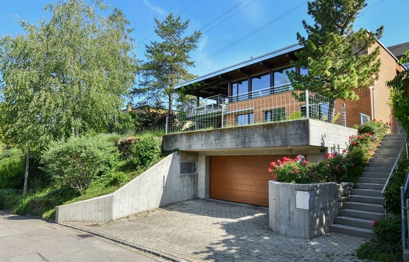 Freistehendes Einfamilienhaus mit spektakulärer Aussicht (16)
