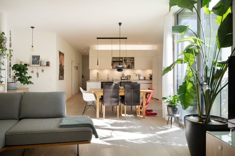 3.5-Zimmer-Gartenwohnung - moderne Architektur und viel Wohnqualität (4)