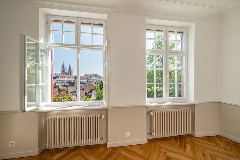 Ein Stück Basler Altstadtgeschichte - aussergewöhnliche Maisonette am Leonhardskirchplatz (1)