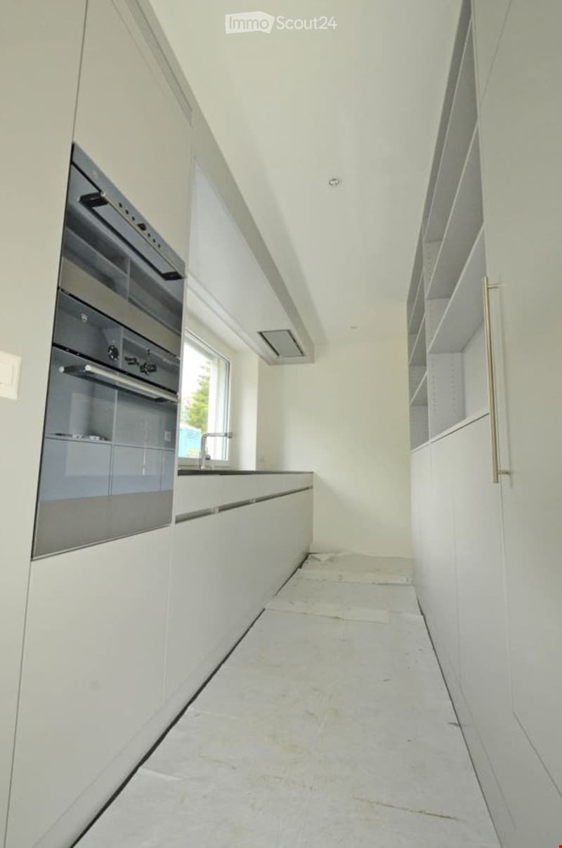 freistehendes, modernes Einfamilienhaus in Bern (4)