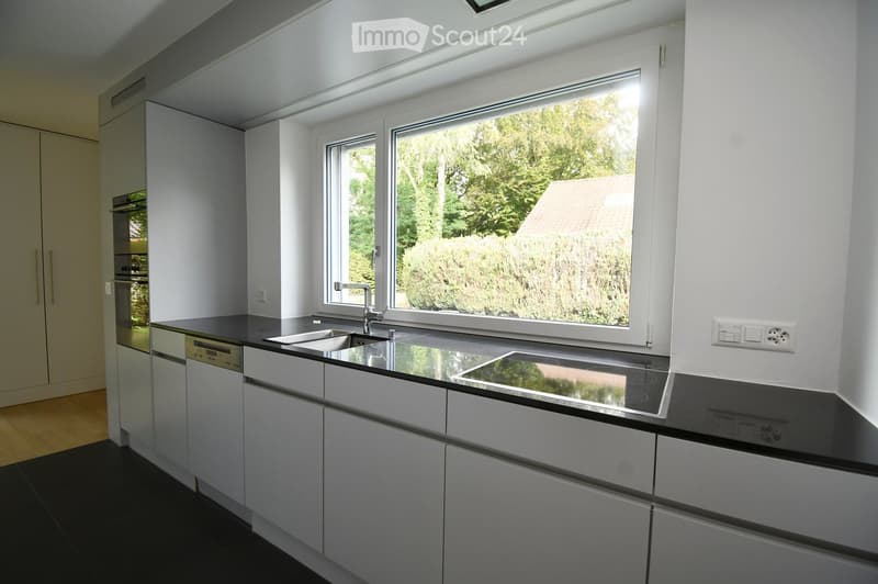 freistehendes, modernes Einfamilienhaus in Bern (5)