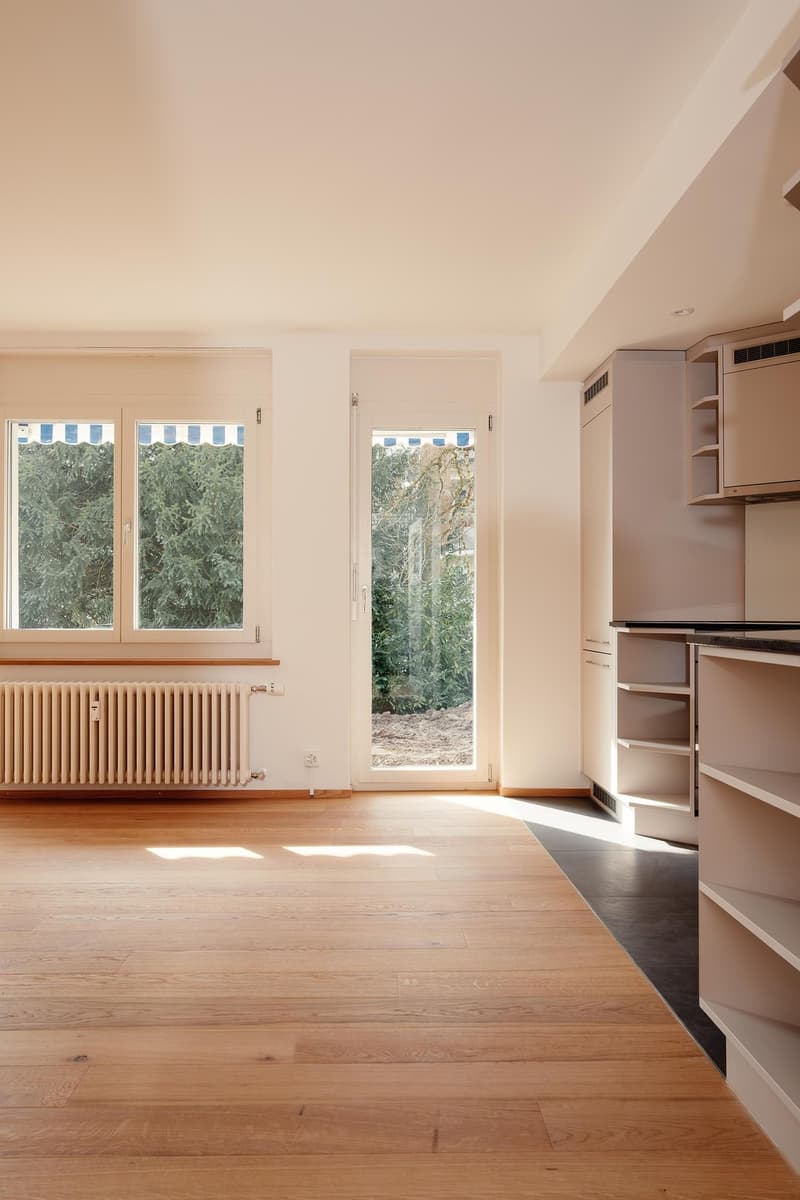 Bright 2.5-room garden apartment in a quiet location (3)