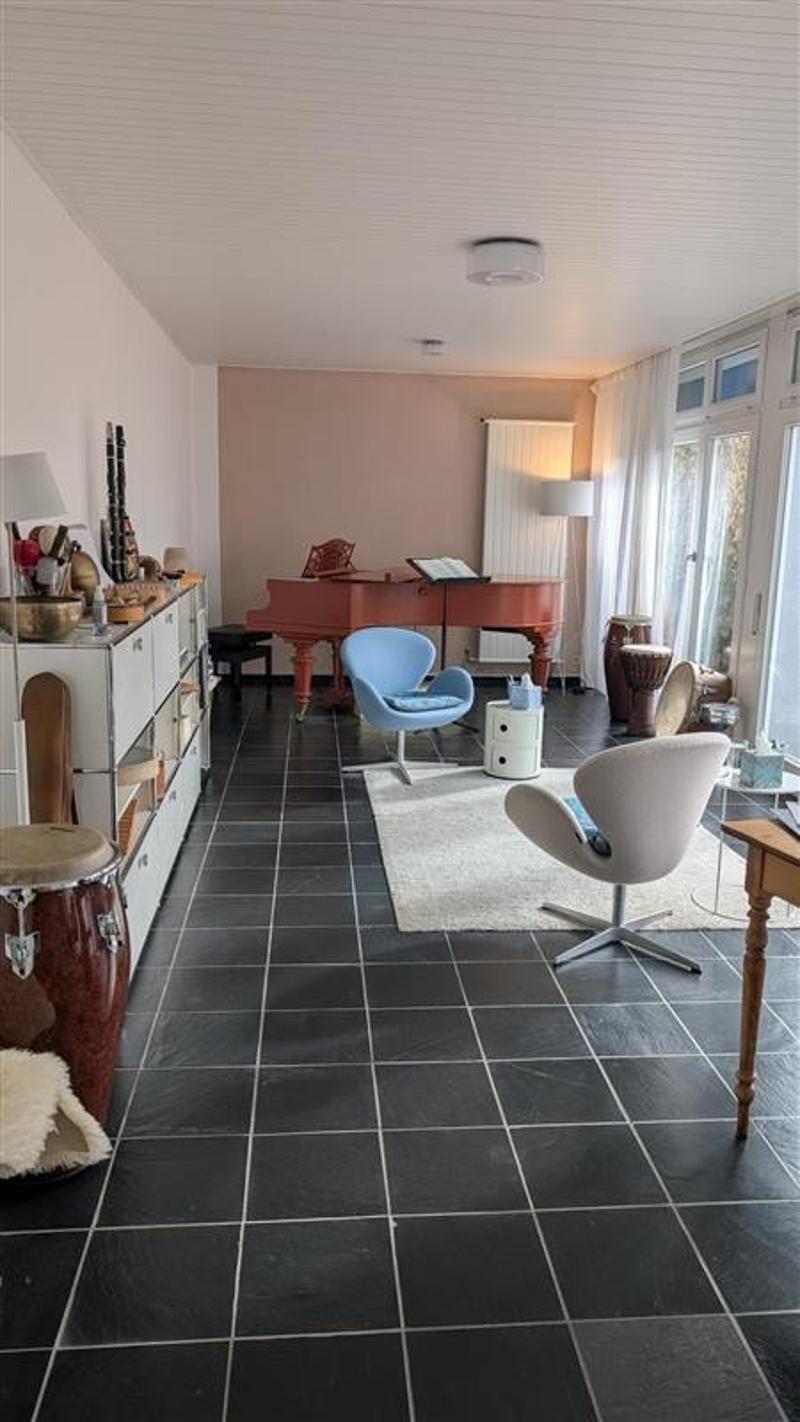 Studio with a view of Zürichberg in Zürich for rent from July 1, 2026 (1)