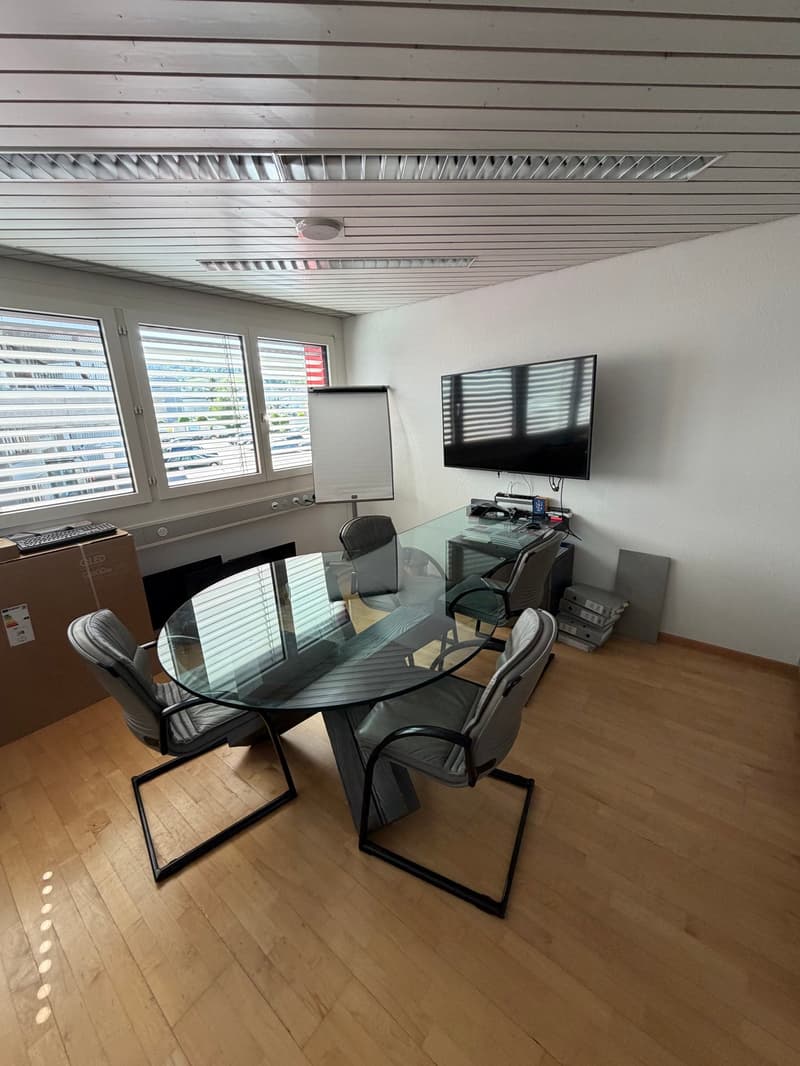 Attractive office space in Dielsdorf (5)