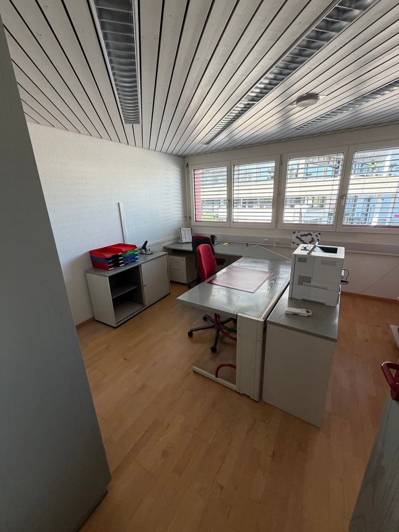 Attraktive Bürofläche in Dielsdorf (7)
