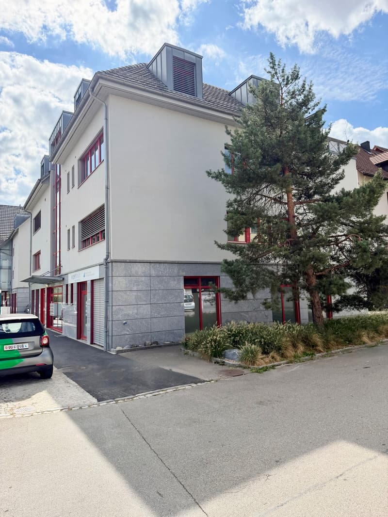 Erstvermietung 2-Zimmerwohnung an zentraler Lage in Dielsdorf (8)