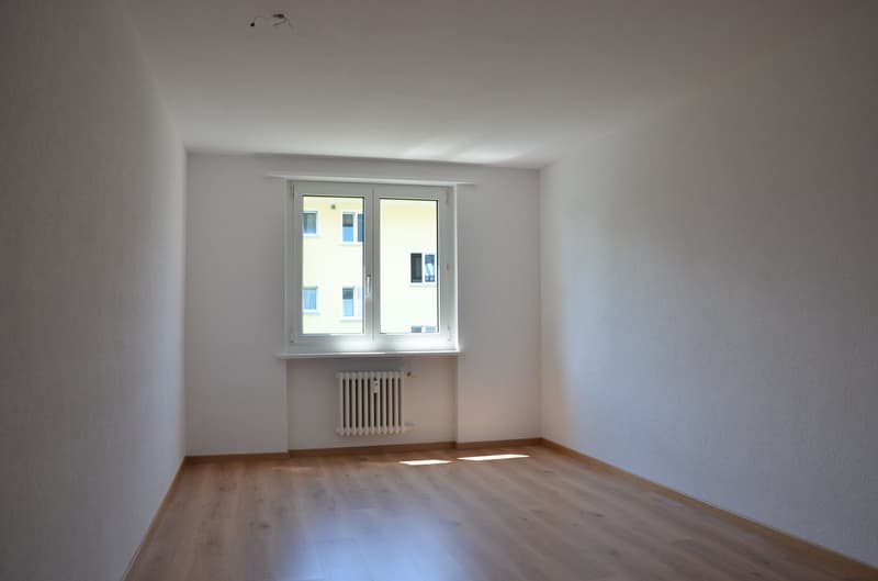 Appartement spacieux de 4.0 pièces dans un endroit calme (6)