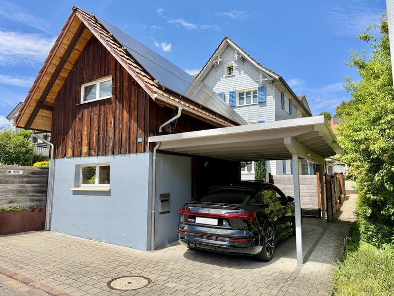 Maison d'angle idyllique et spacieuse de 6,5 pièces avec charme dans un endroit calme (31)