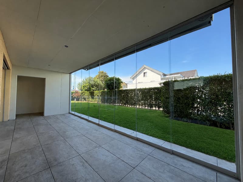 moderne 3.5-Zimmer-Wohnung mit sonnigem Sitzplatz, eigenem Rasenanteil und Waschturm (12)